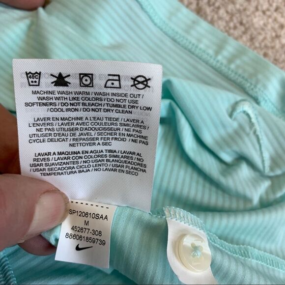 Nike pastel blue short sleeve golf top Sz M NWT - Picture 11 of 12